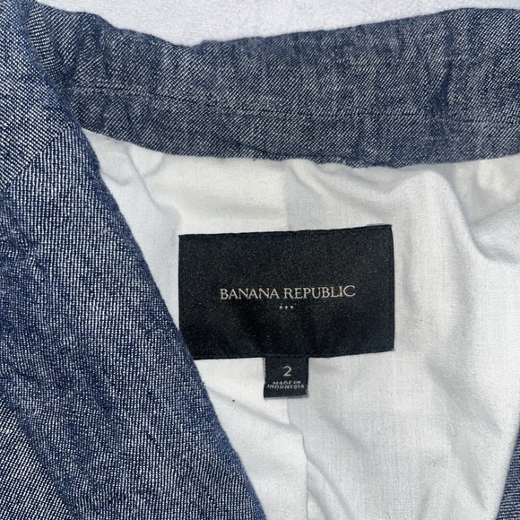 Banana Republic Sz 2 Linen Blend Blue 2 Button Blazer - Picture 2 of 9
